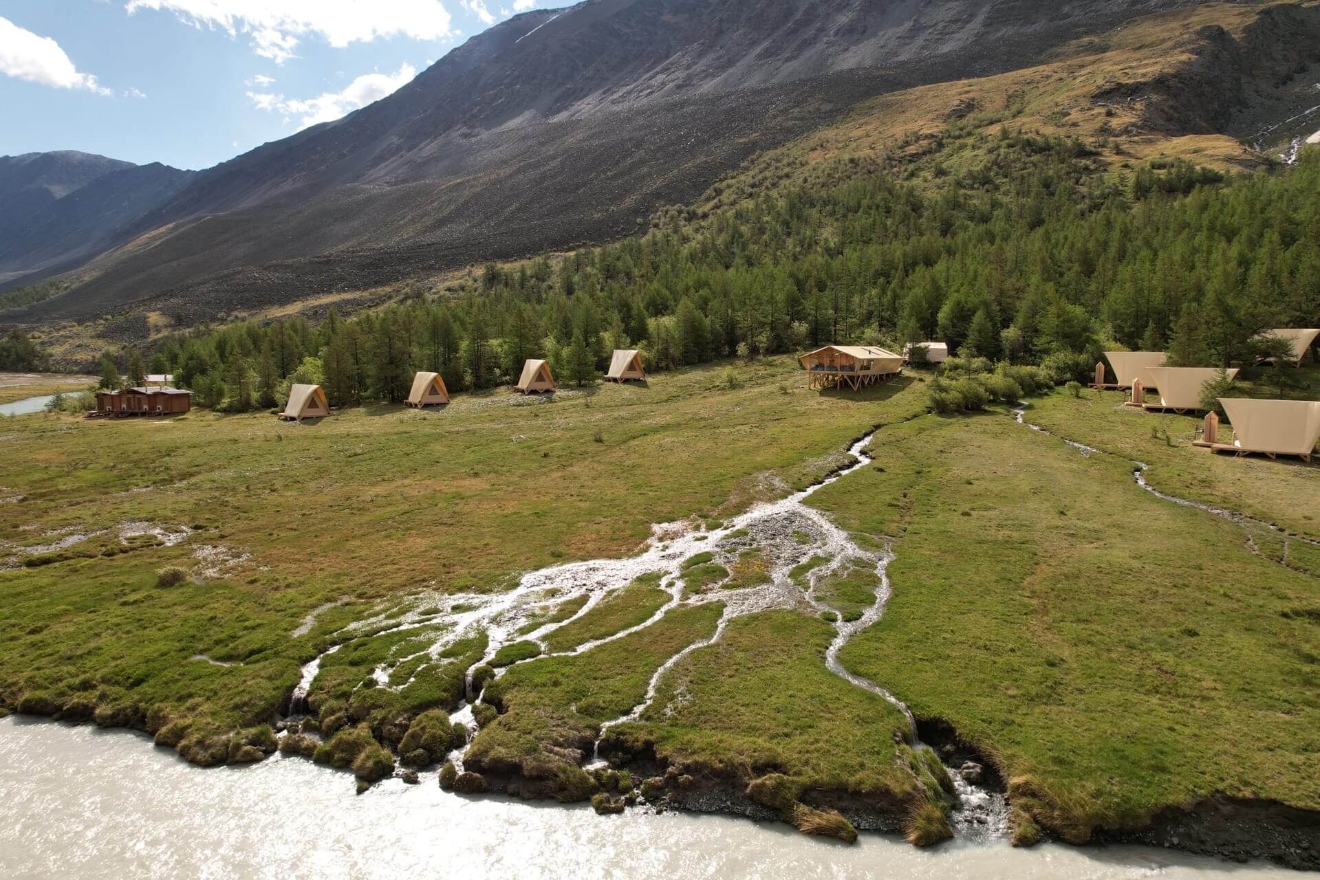 Глэмпинг Lednik Camp